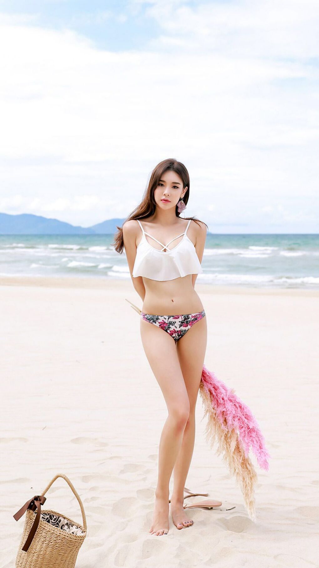 杨瀚森适应多种战术体系体现战术灵活性,杨瀚森篮球